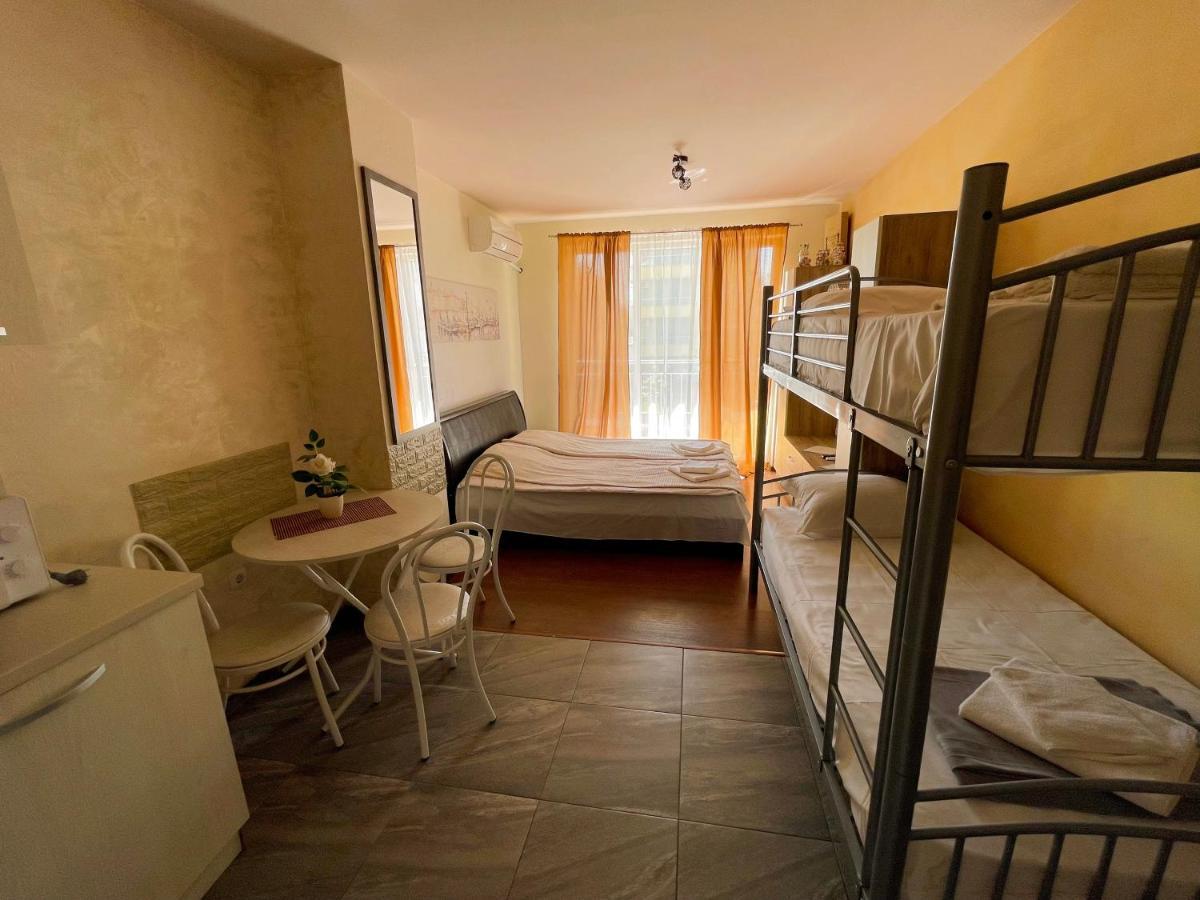 North Beach Apartments Primorsko Ngoại thất bức ảnh