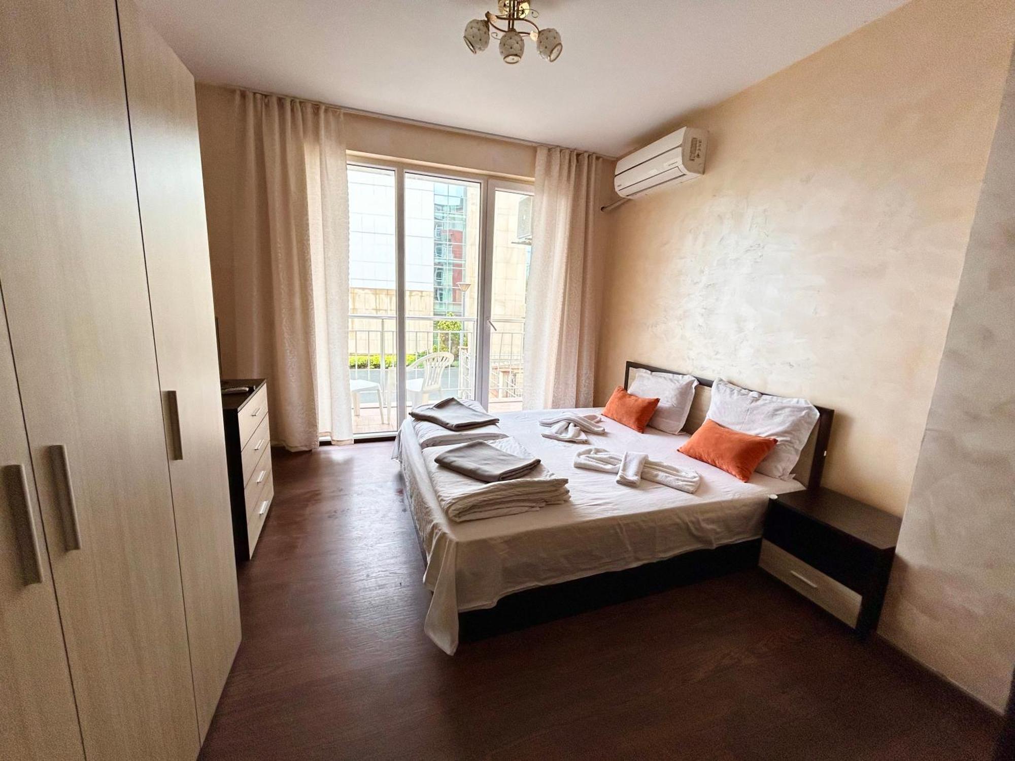 North Beach Apartments Primorsko Ngoại thất bức ảnh